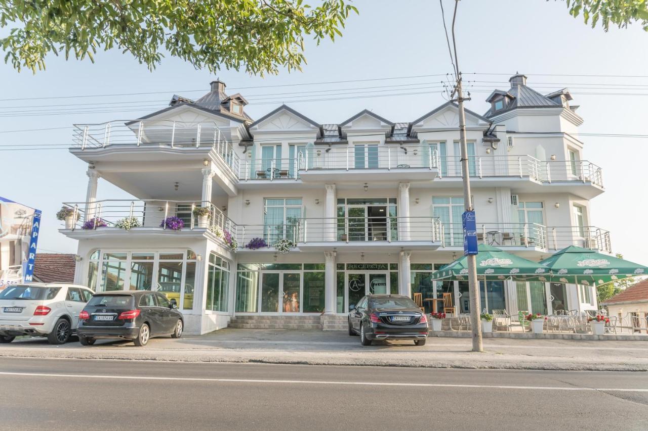 A Klub Apartmani Mrcajevci Esterno foto