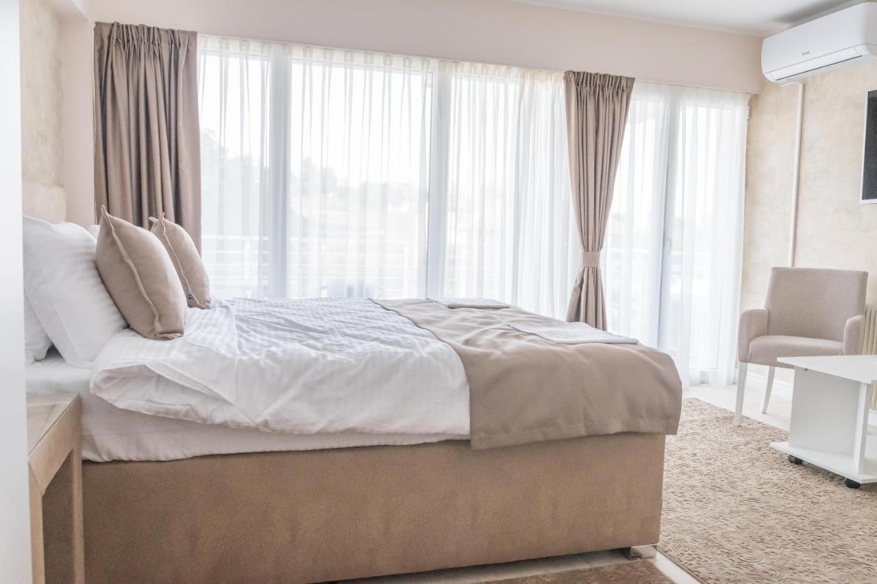 A Klub Apartmani Mrcajevci Esterno foto
