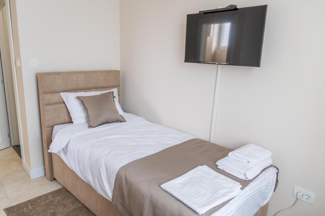 A Klub Apartmani Mrcajevci Esterno foto